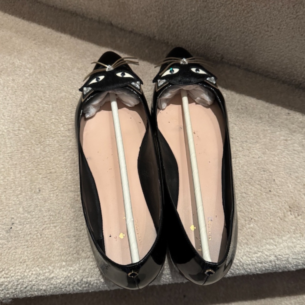 RARE kate spade NATASHA Black Patent Pointed-Toe Cat Face Flats - Picture 7 of 12
